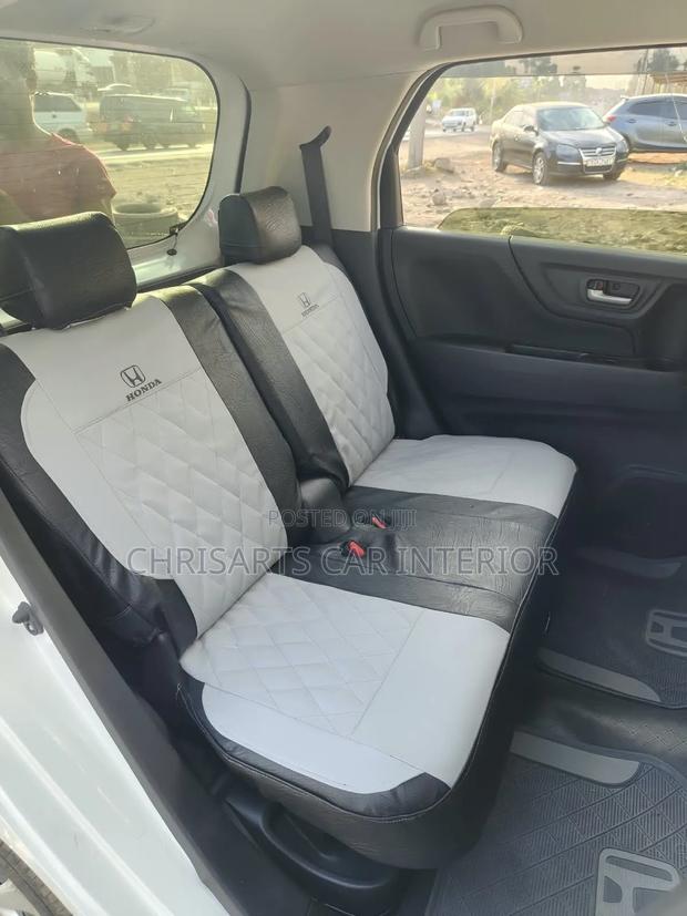 Vault Car Seat Covers - main view
