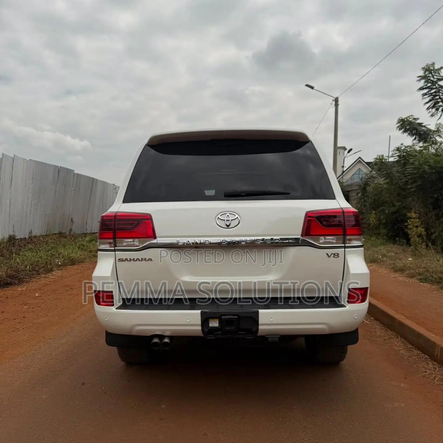 Toyota Land Cruiser 2019 White