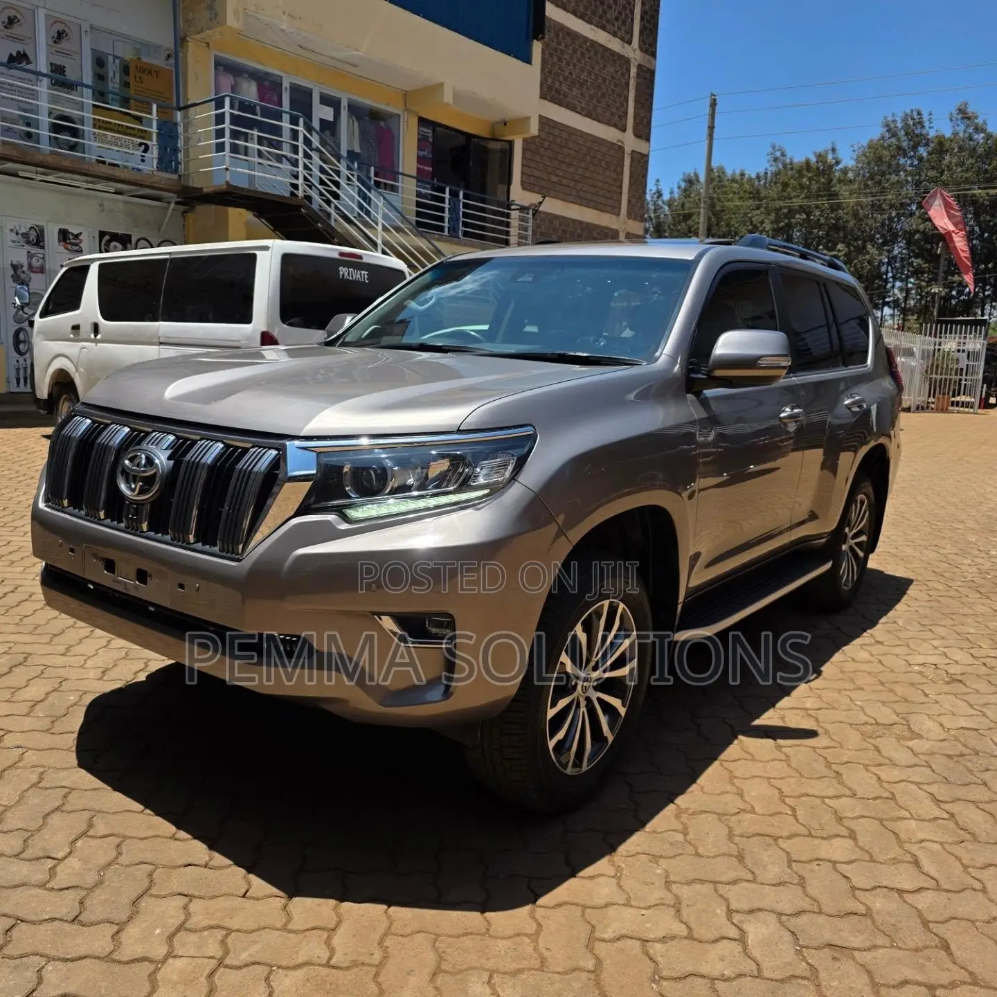 Toyota Land Cruiser Prado 2022 Brown