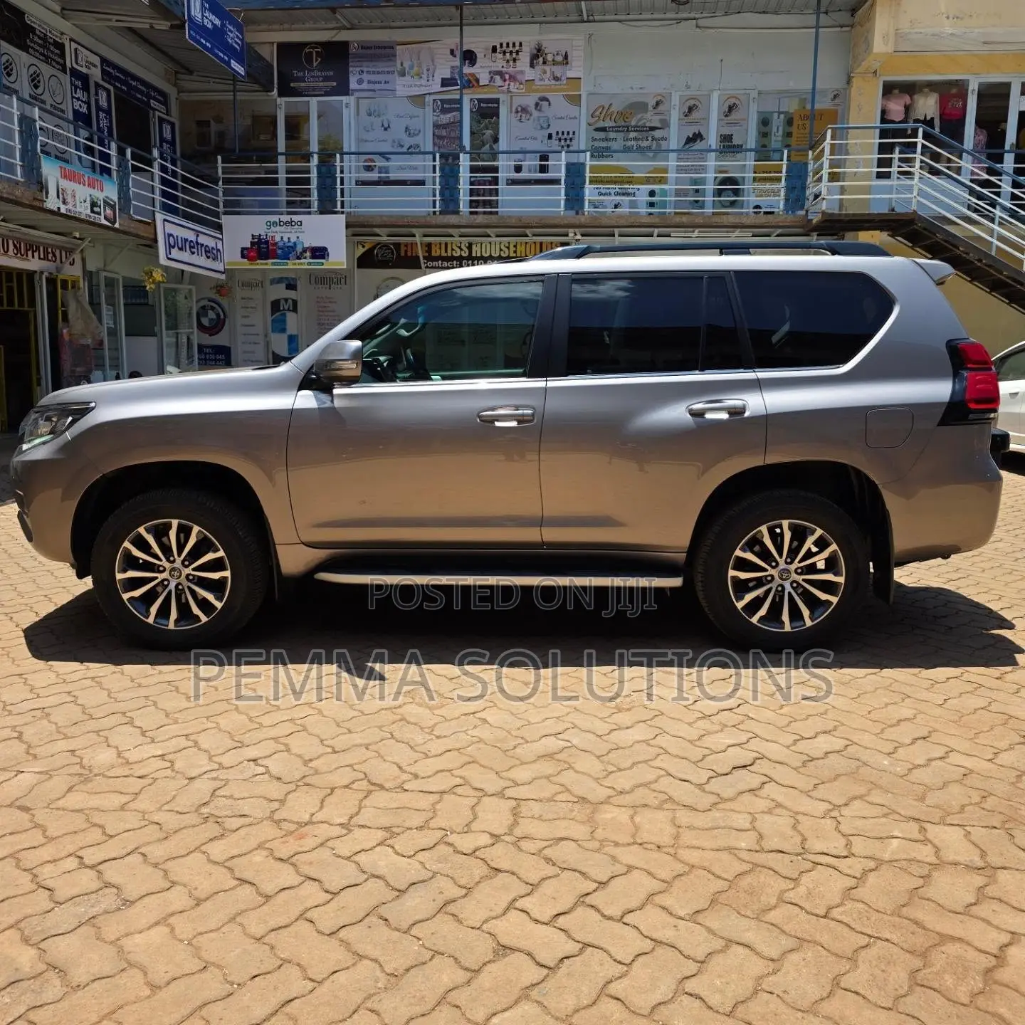 Toyota Land Cruiser Prado 2022 Brown