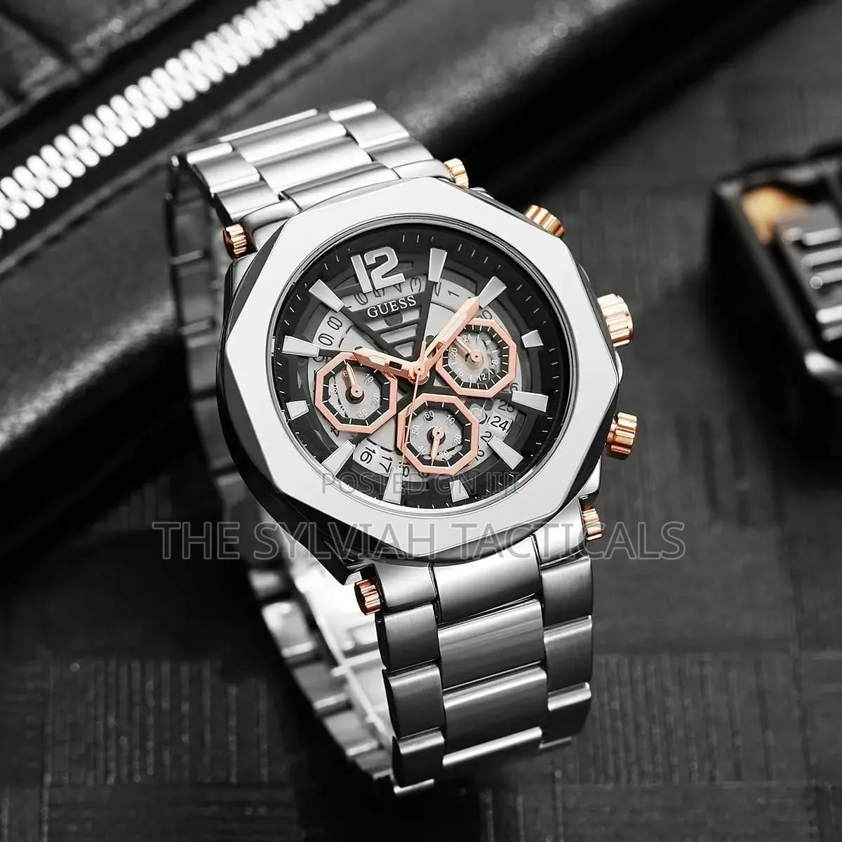 “_Redefine the Time_”
* Brand GUESS 
* for Men’s