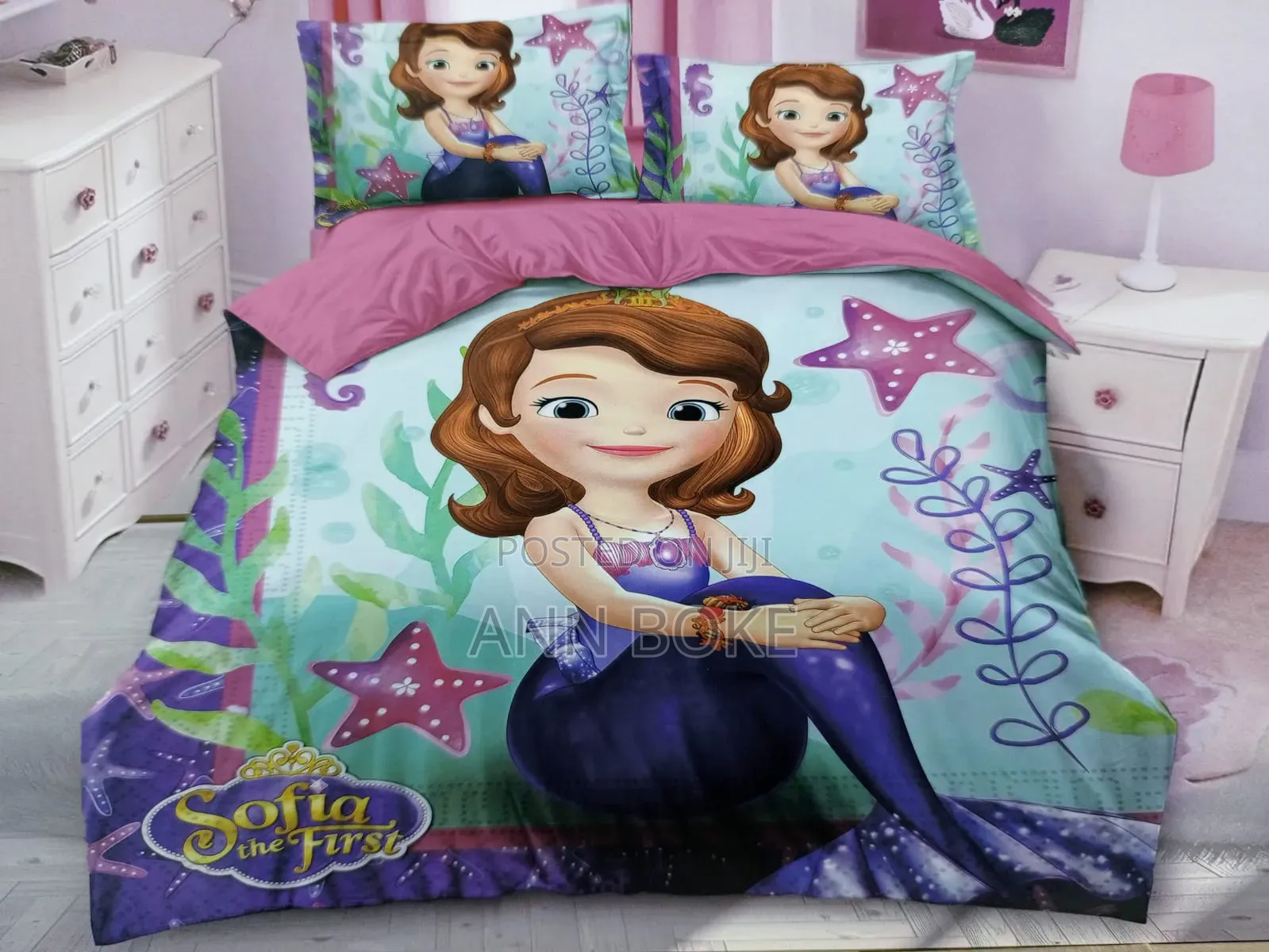 Cartoon Themed Duvet, One Bedsheet and Two Pillowcase Size 4*6
