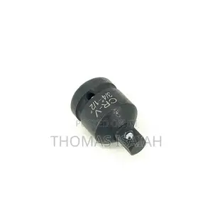3⁄4 Inch Female Drive to 1⁄2 Inch Impact Socket Wrench Adapter