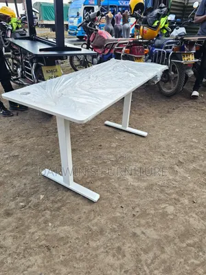 Adjustable Electric Standing Table