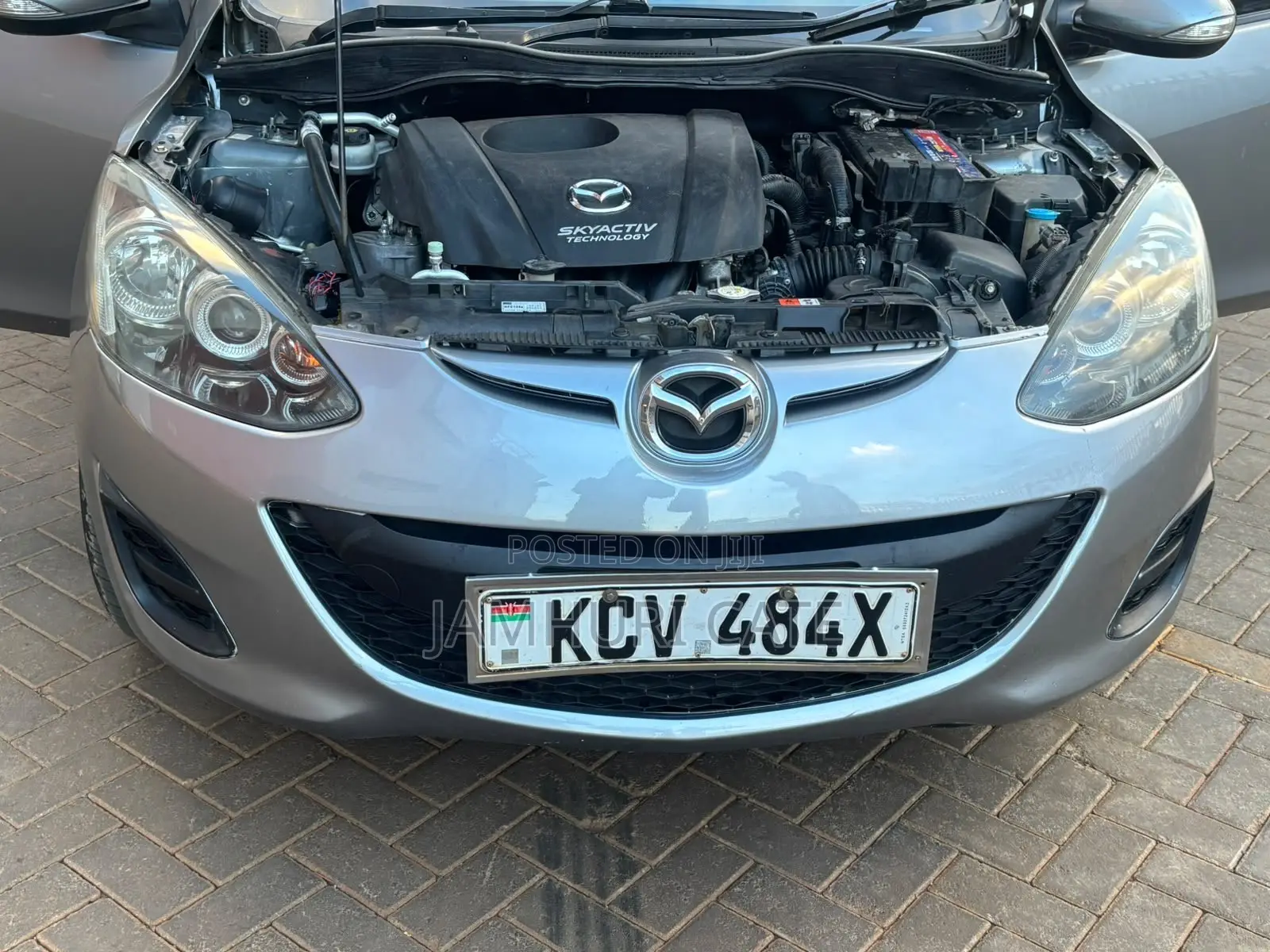 Mazda Demio 2013 Silver