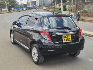 Toyota Vitz 2012 Black
