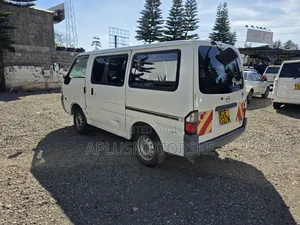 Mazda Bongo 2014 White