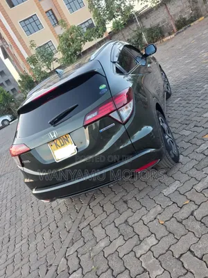 Honda Vezel 2016 Green