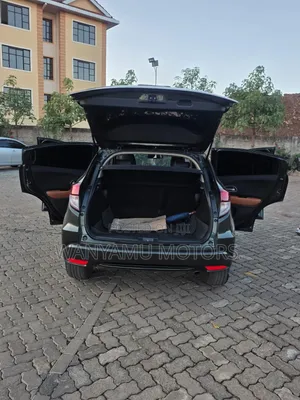 Honda Vezel 2016 Green