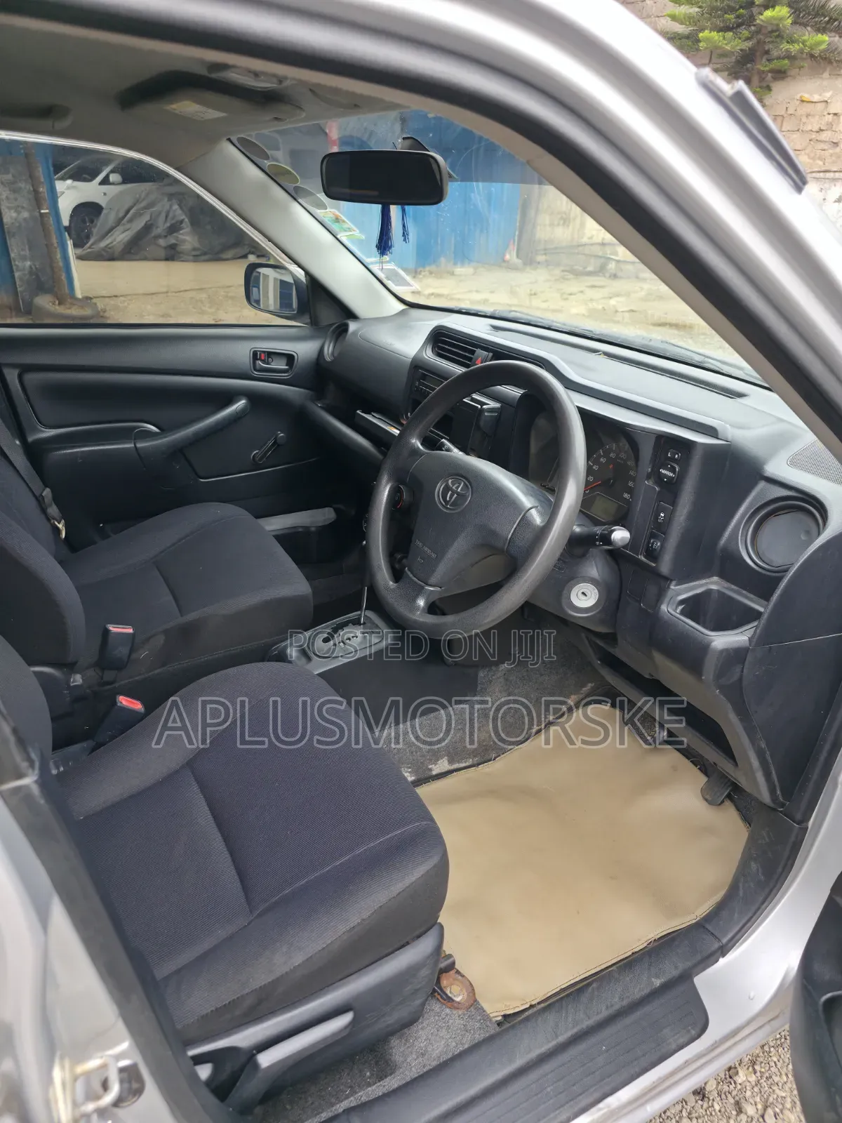 Toyota Probox 2016 Silver