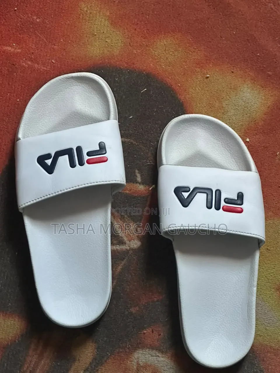 Fila Slides