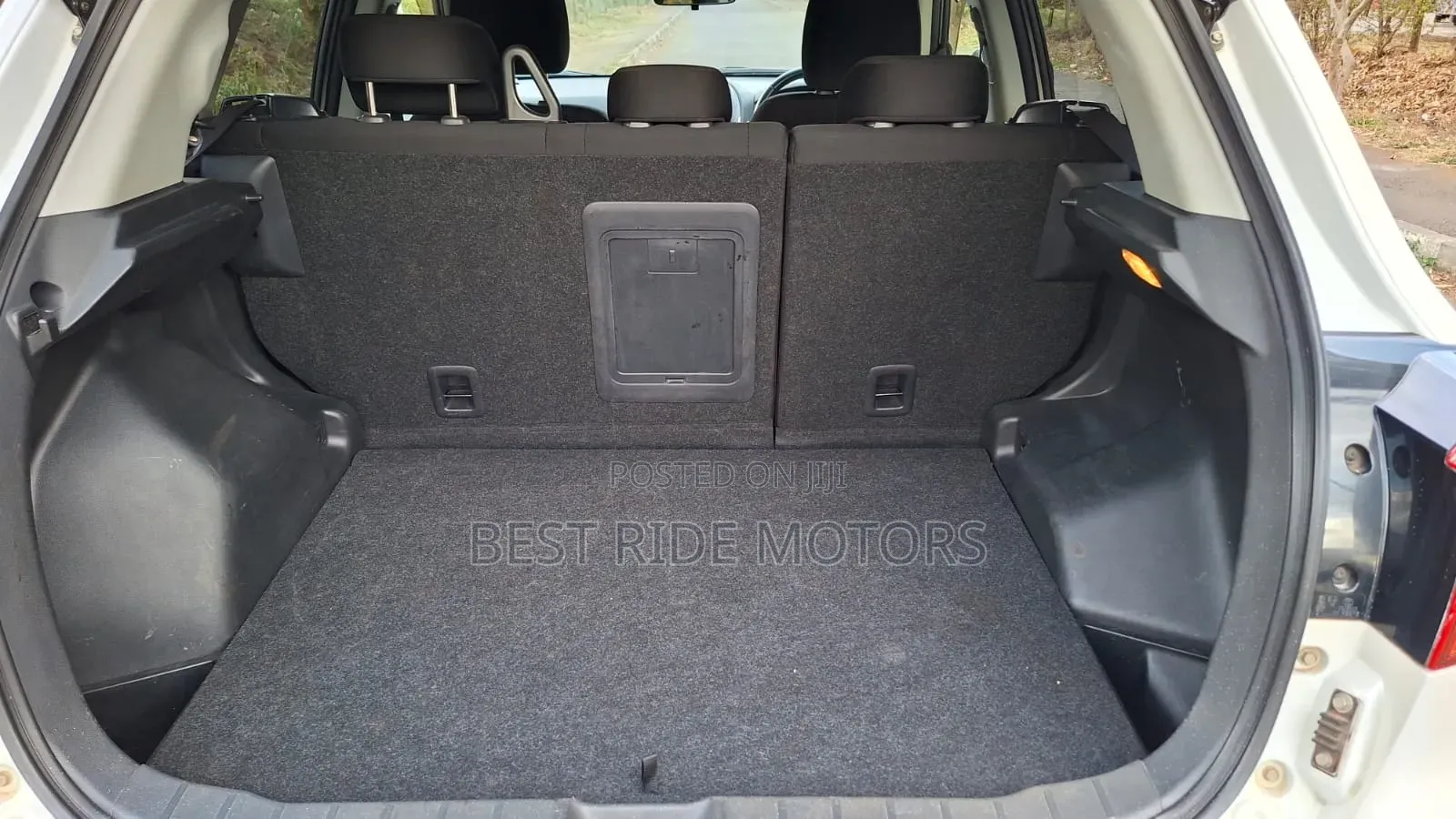 Mitsubishi RVR 2013 White