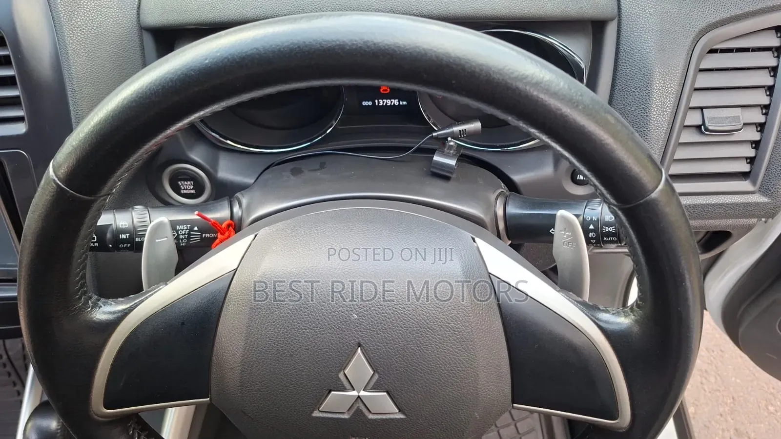 Mitsubishi RVR 2013 White