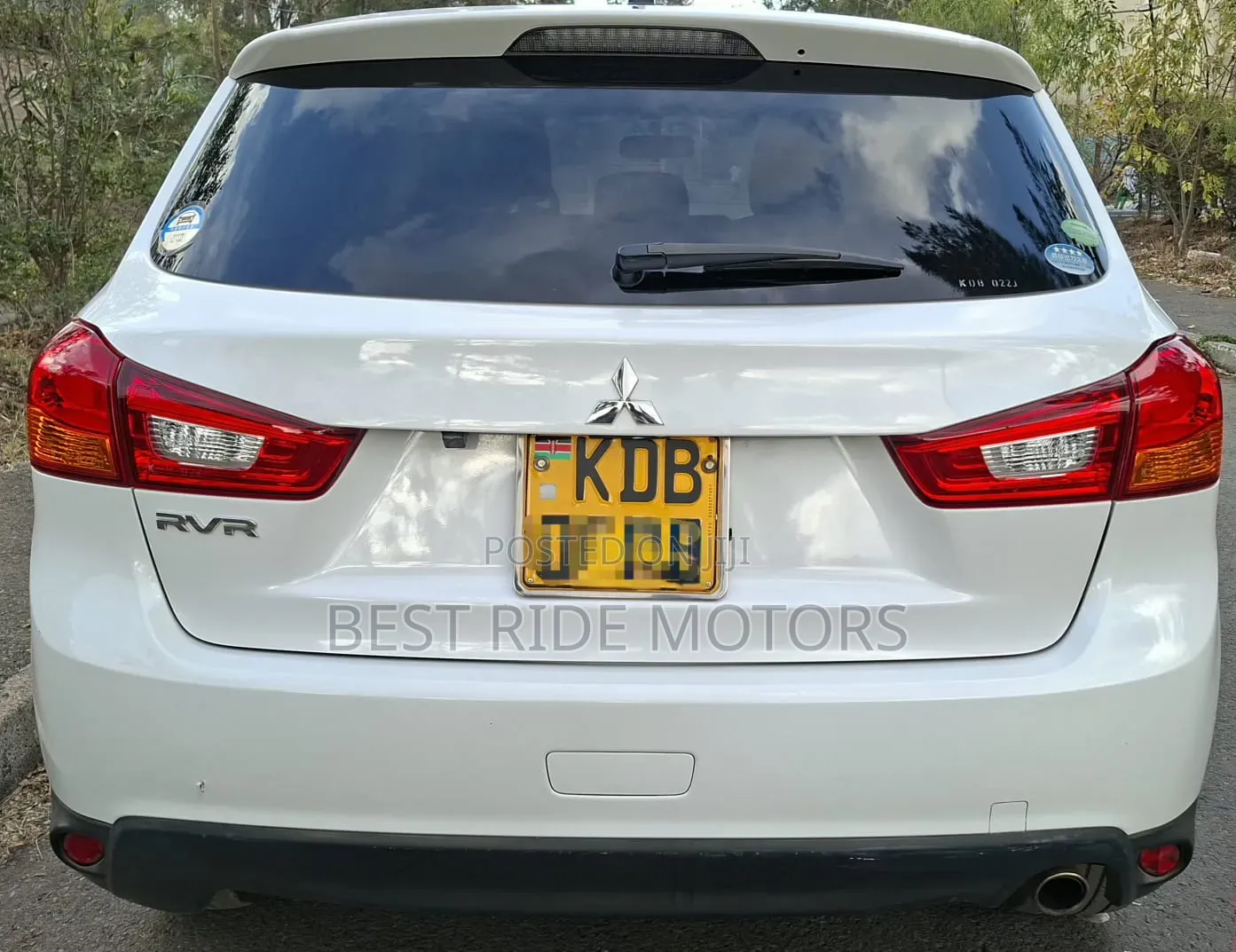 Mitsubishi RVR 2013 White
