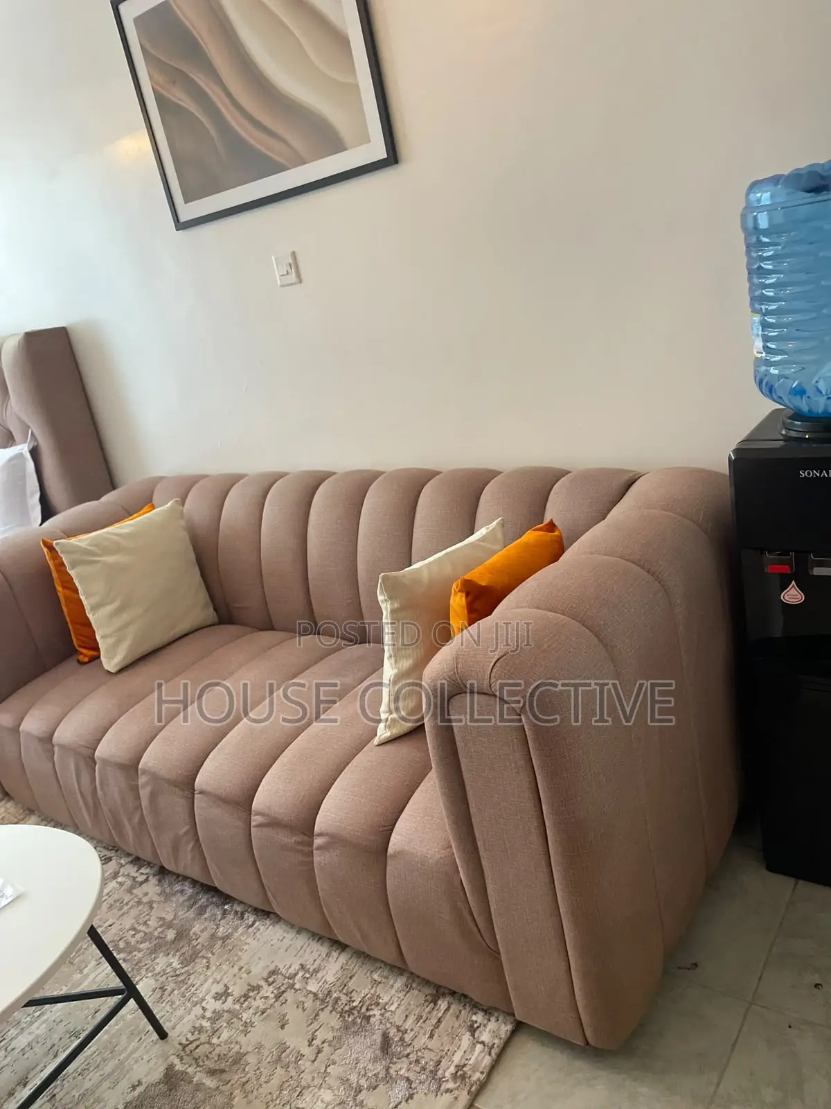 AIR BNB Studio in Roysambu