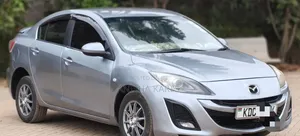 Mazda Axela 2012 Silver