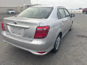 Toyota Axio 2019 Silver