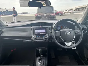 Toyota Axio 2019 Silver