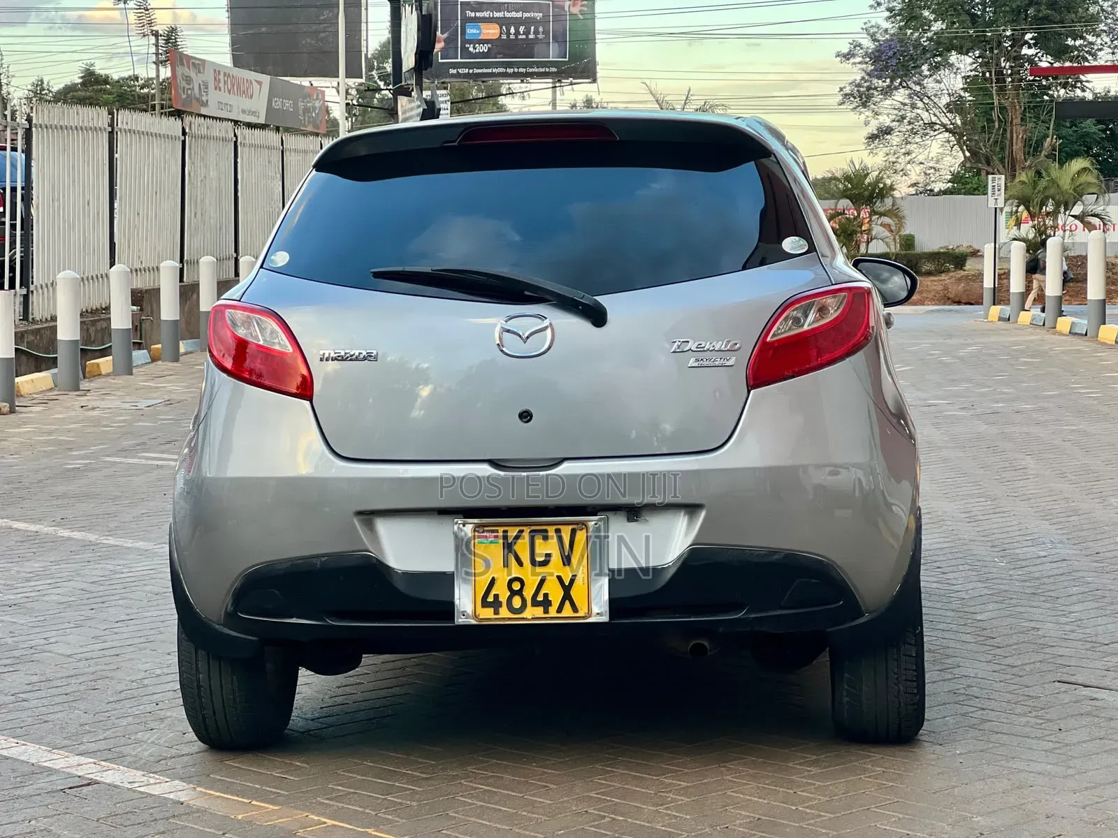 Mazda Demio 2014 Silver
