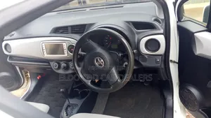 Toyota Vitz 2011 White