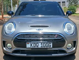 Mini Cooper 2017 Silver