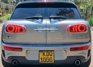 Mini Cooper 2017 Silver