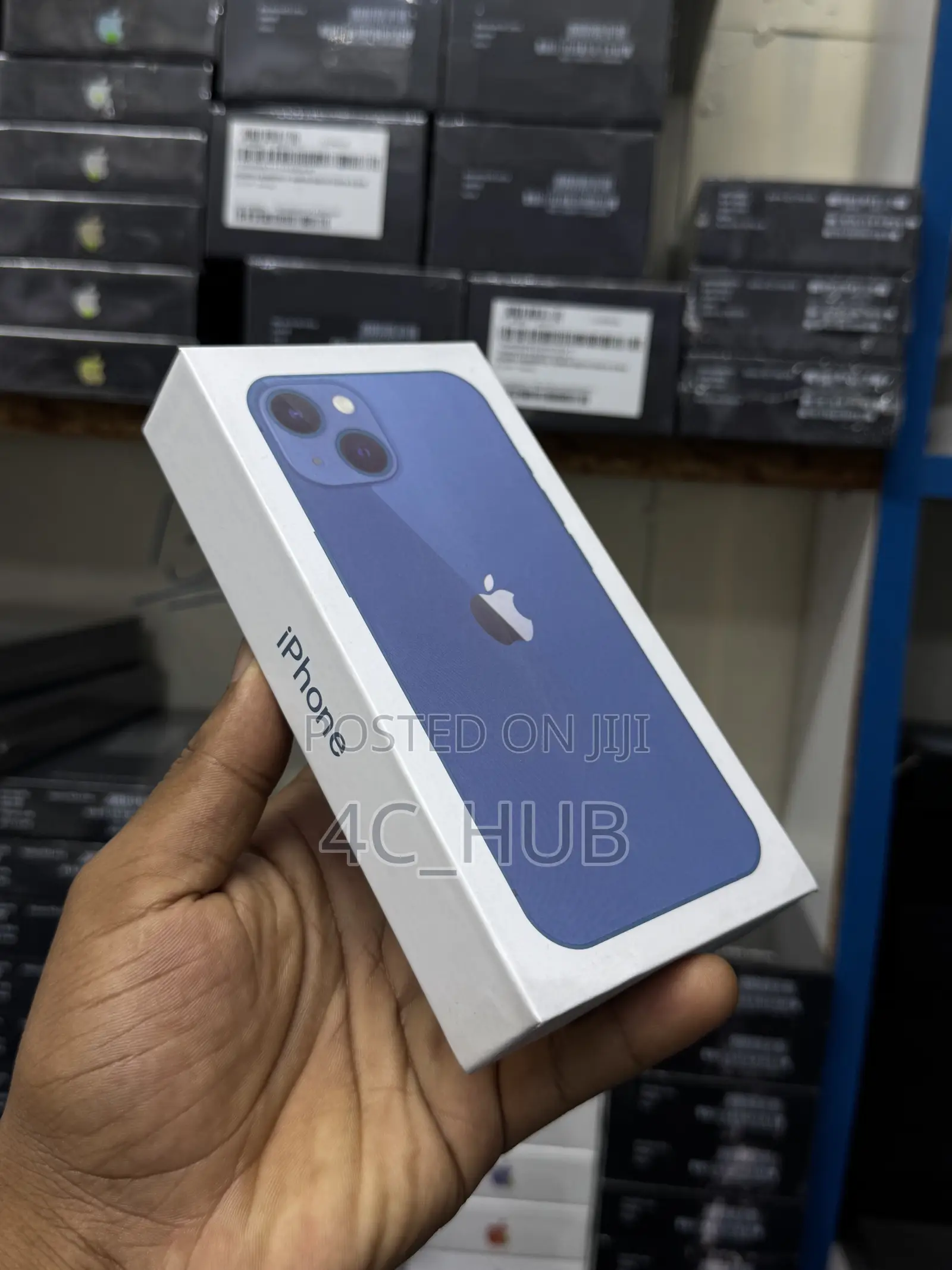 New Apple iPhone 13 256 GB Blue