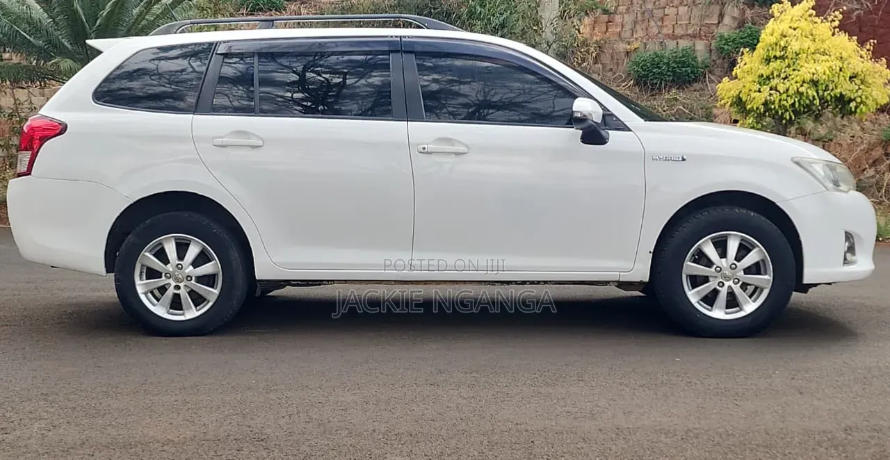 Toyota Corolla Fielder 2014 White