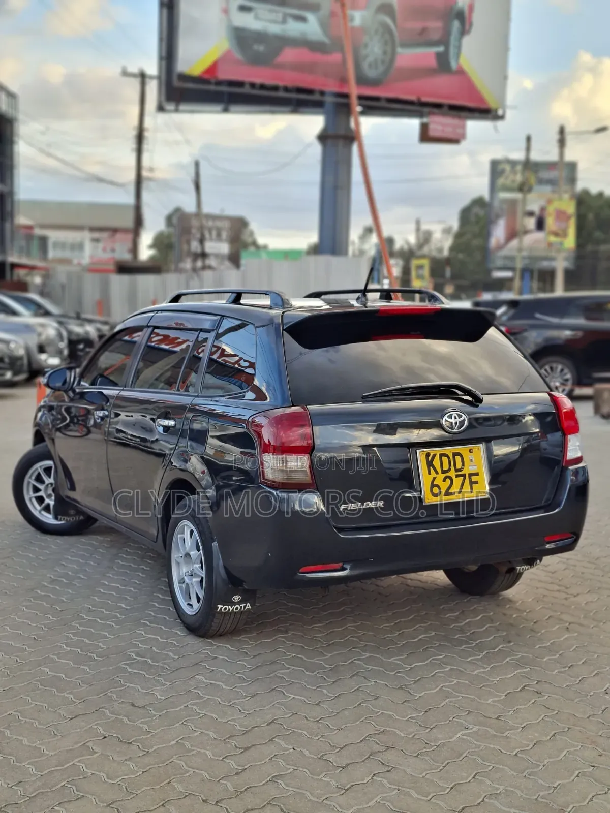 Toyota Corolla Fielder 2014 Black