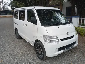 Toyota TownAce 2012 White
