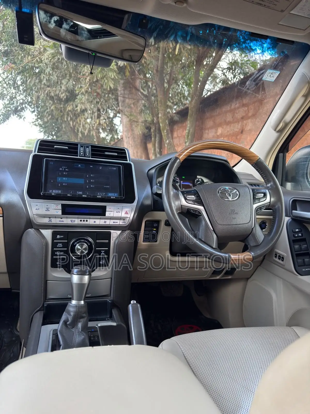 Toyota Land Cruiser Prado 2.8 2018 White