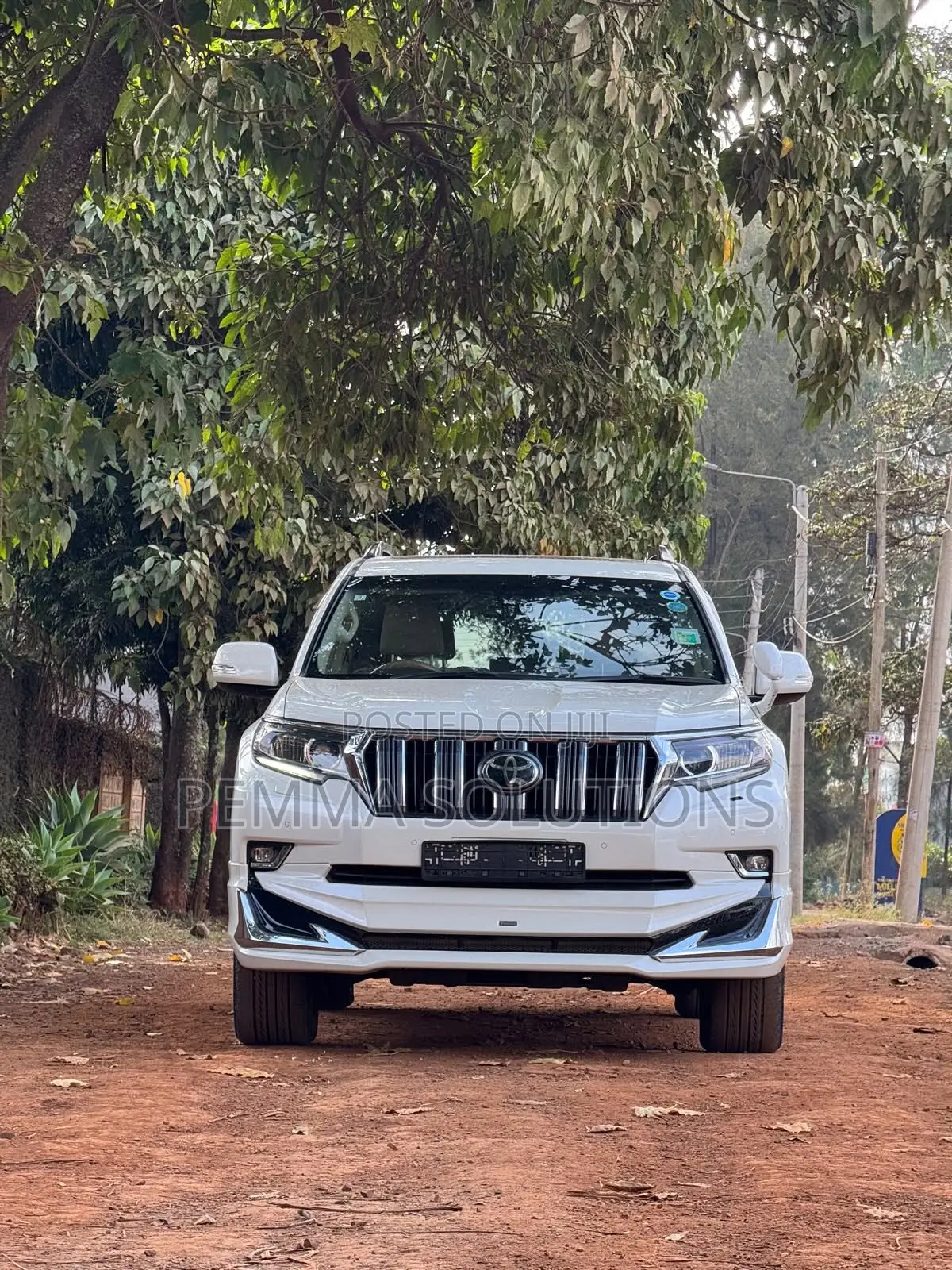 Toyota Land Cruiser Prado 2.8 2018 White