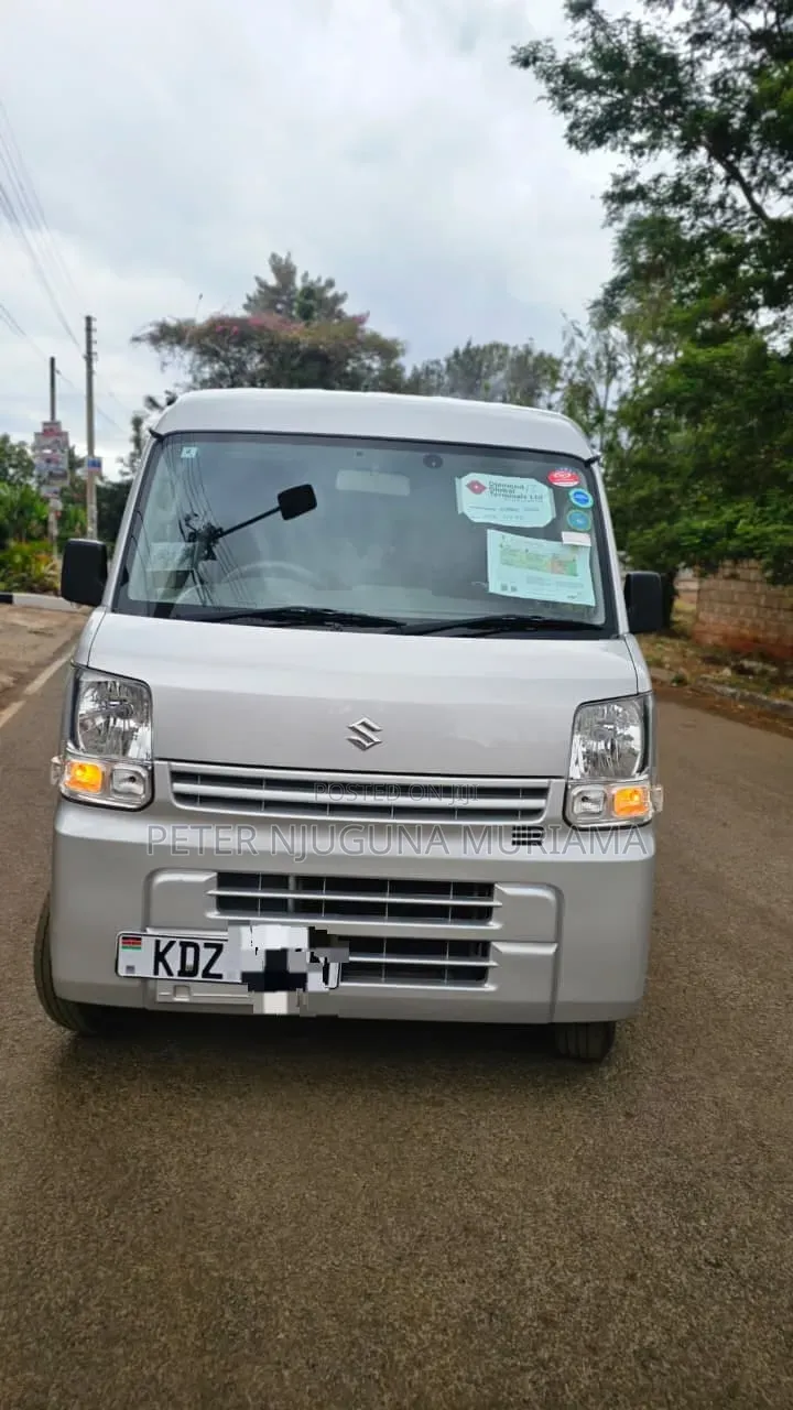 Suzuki Every Wagon 2019 Silver