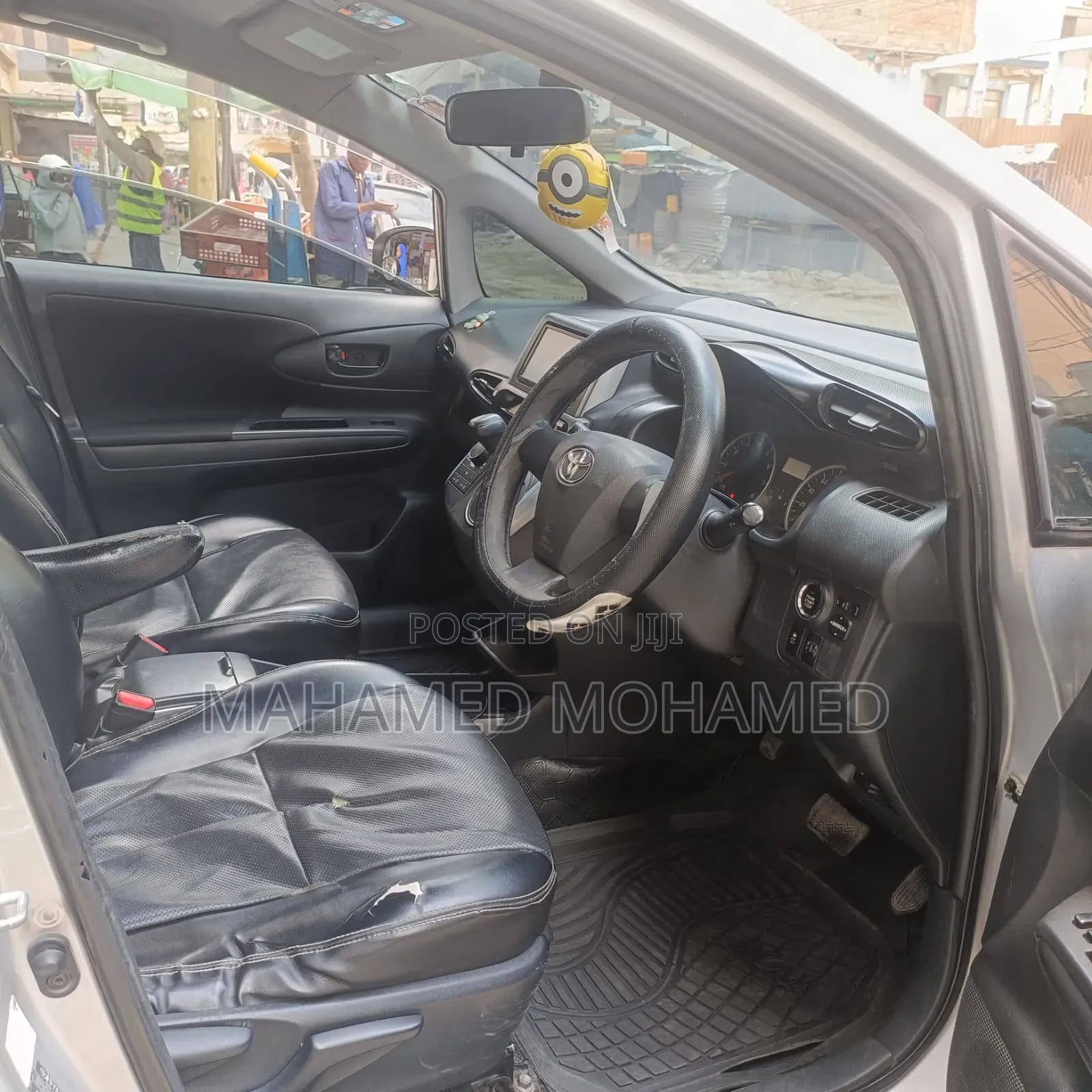 Toyota Wish 2013 Silver
