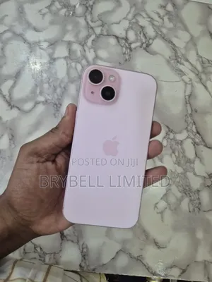 Apple iPhone 15 128 GB Pink