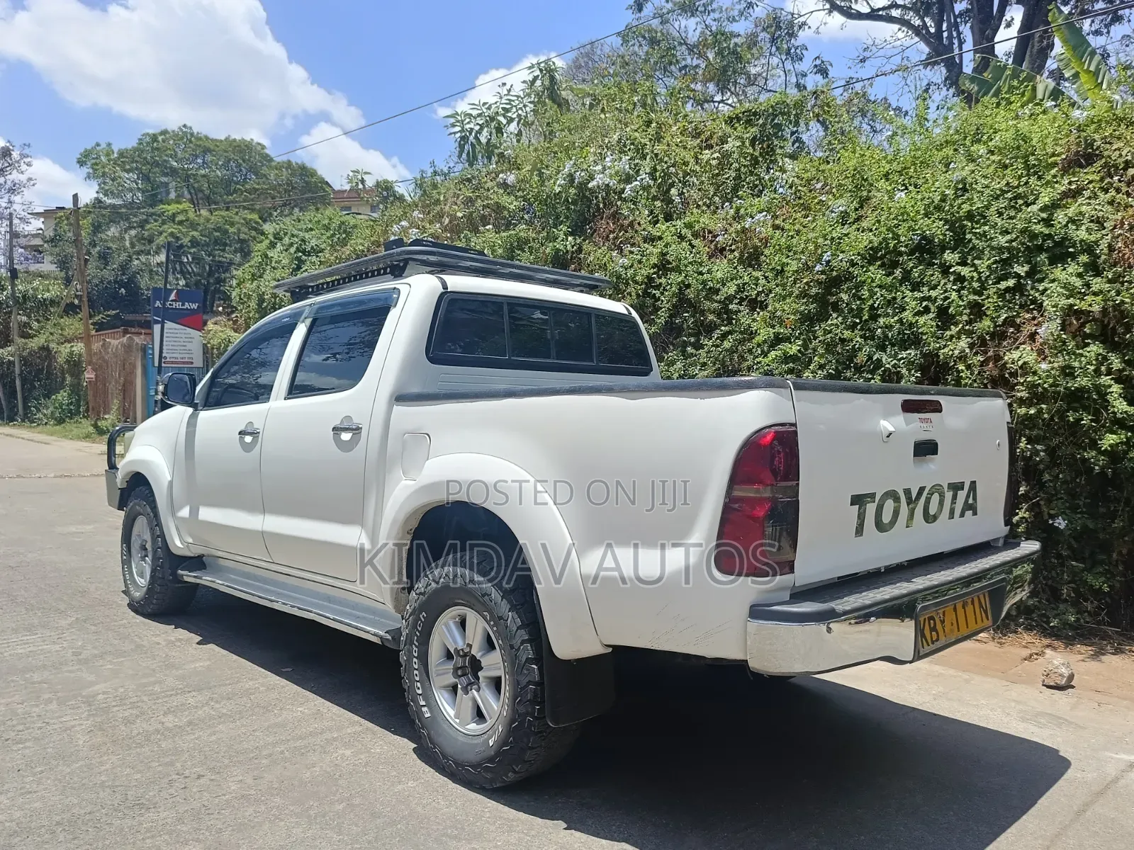 Toyota Hilux 3.0 D-4D 4x4 2015 White