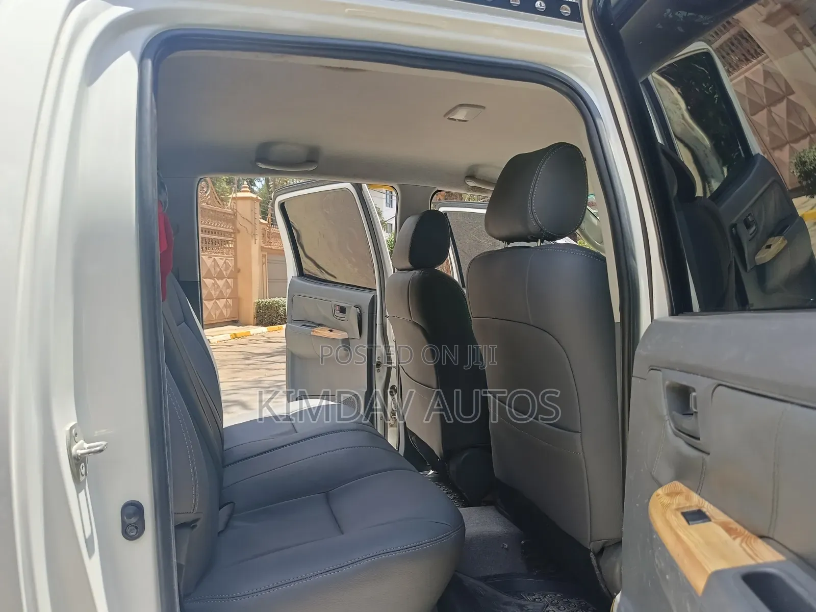 Toyota Hilux 3.0 D-4D 4x4 2015 White