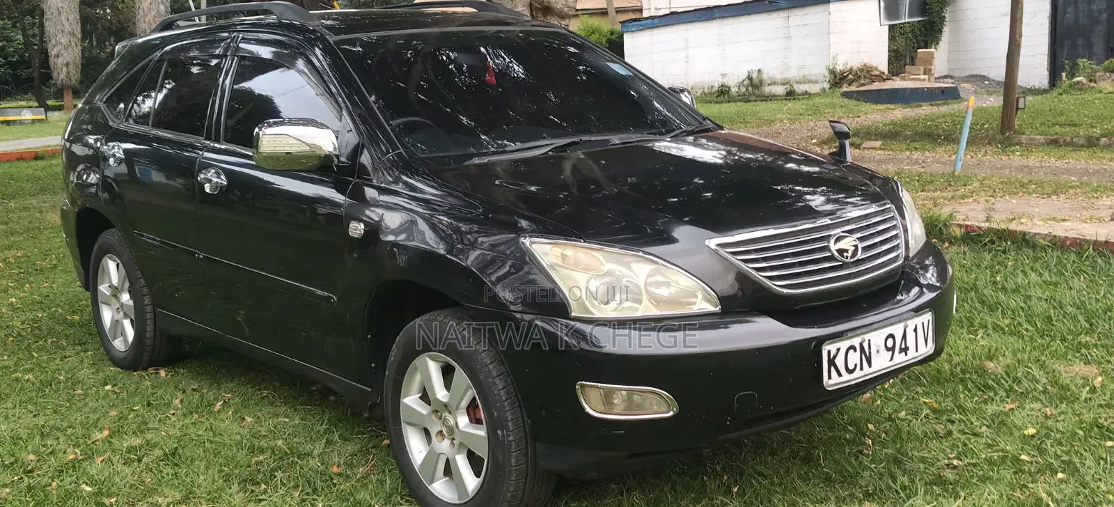 Toyota Harrier 2010 Black