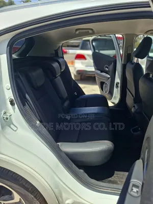 Honda Vezel 2019 White