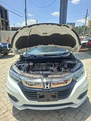 Honda Vezel 2019 White