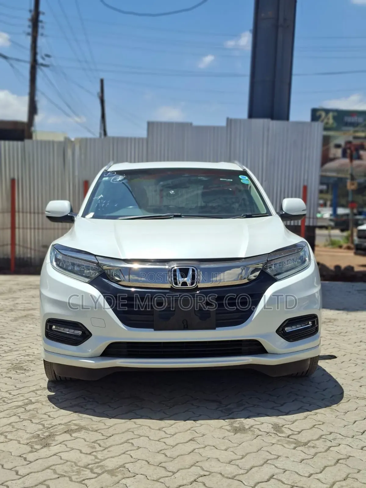 Honda Vezel 2019 White