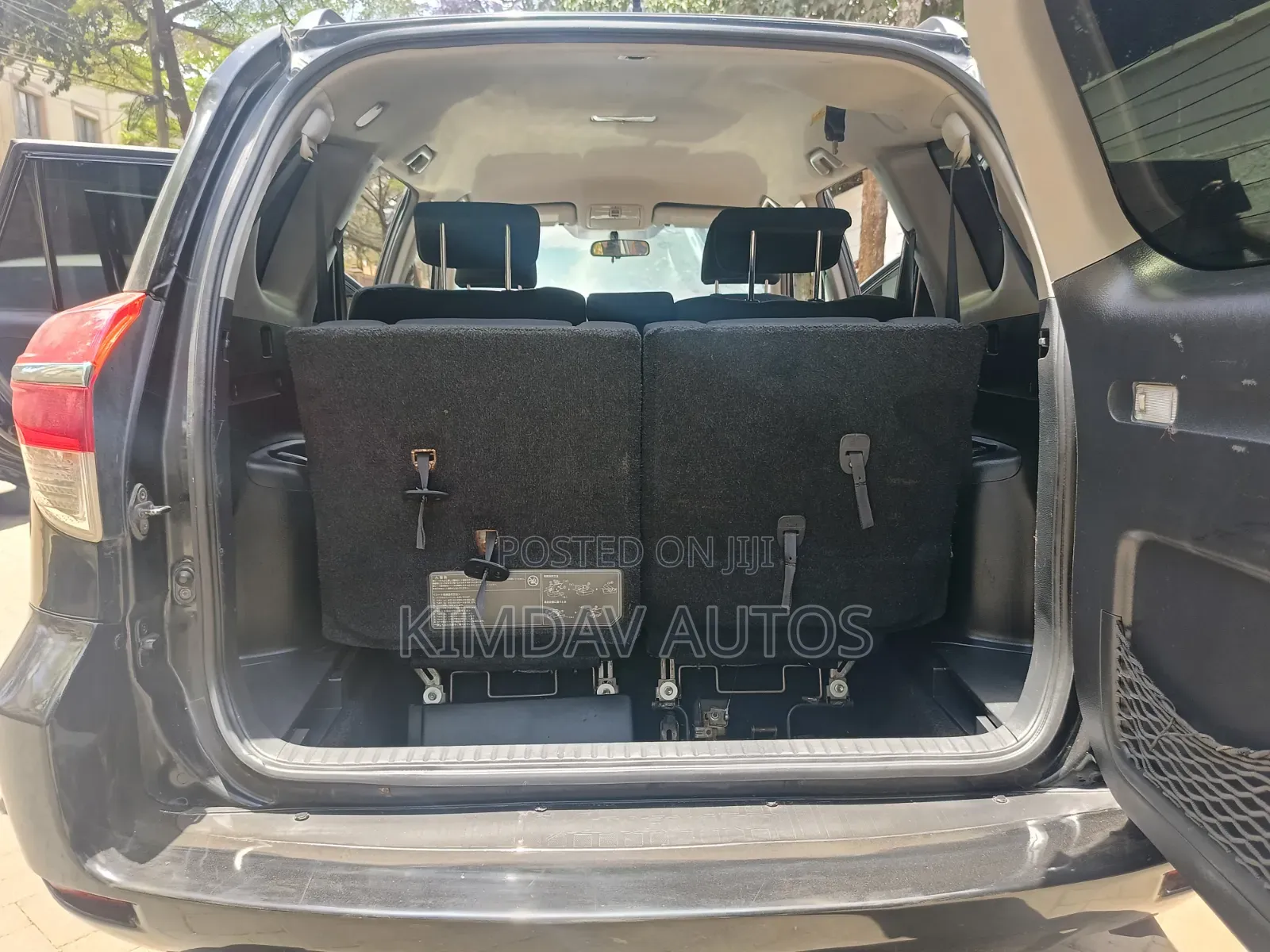 Toyota Vanguard 2012 Black