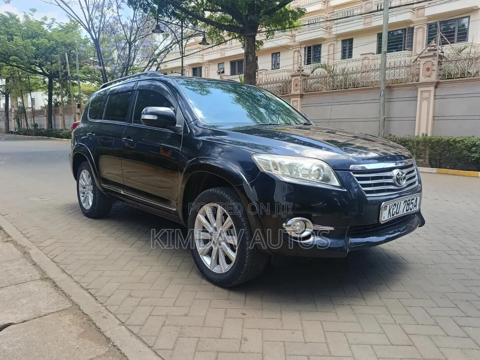 Toyota Vanguard 2012 Black