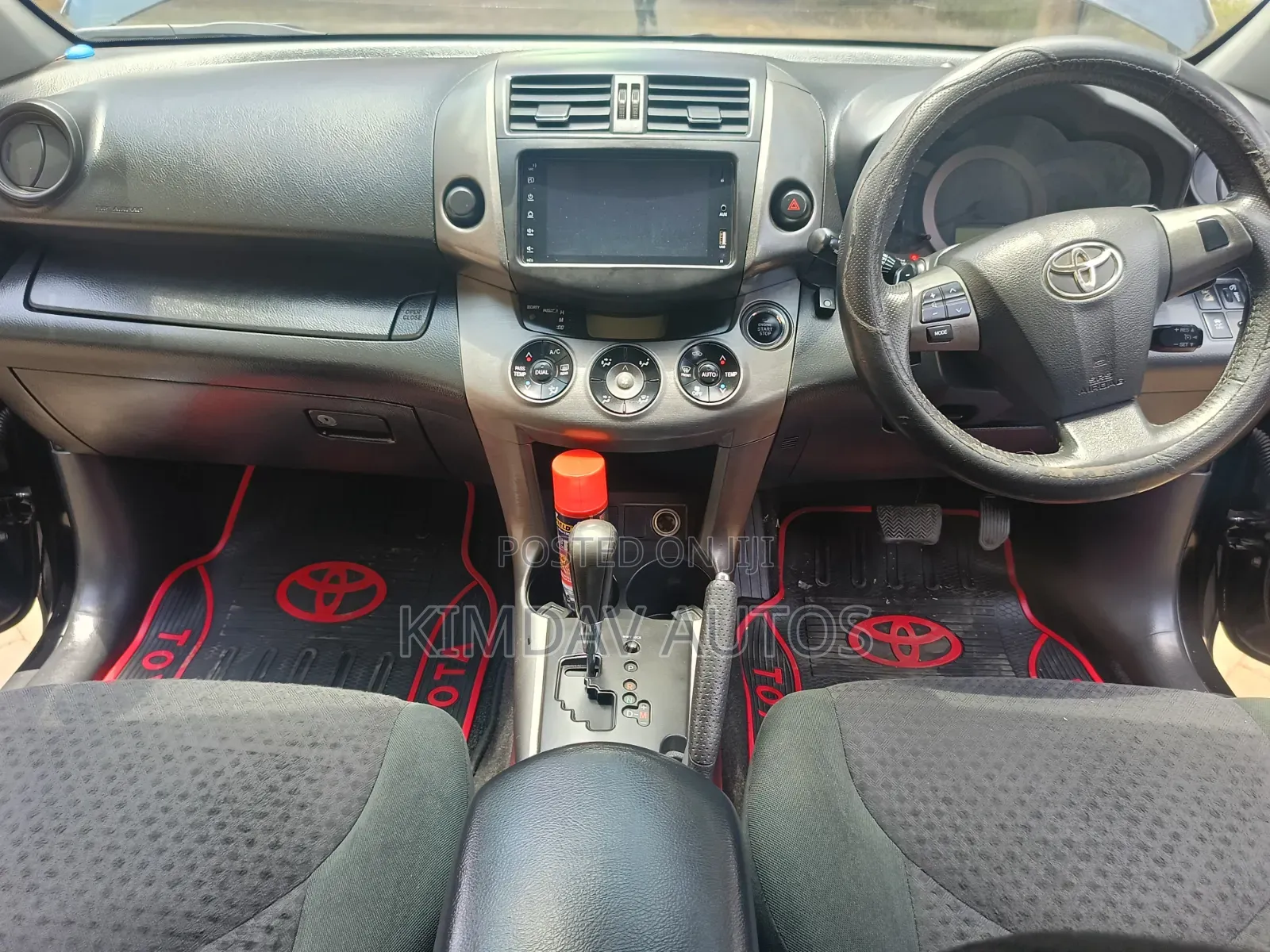 Toyota Vanguard 2012 Black