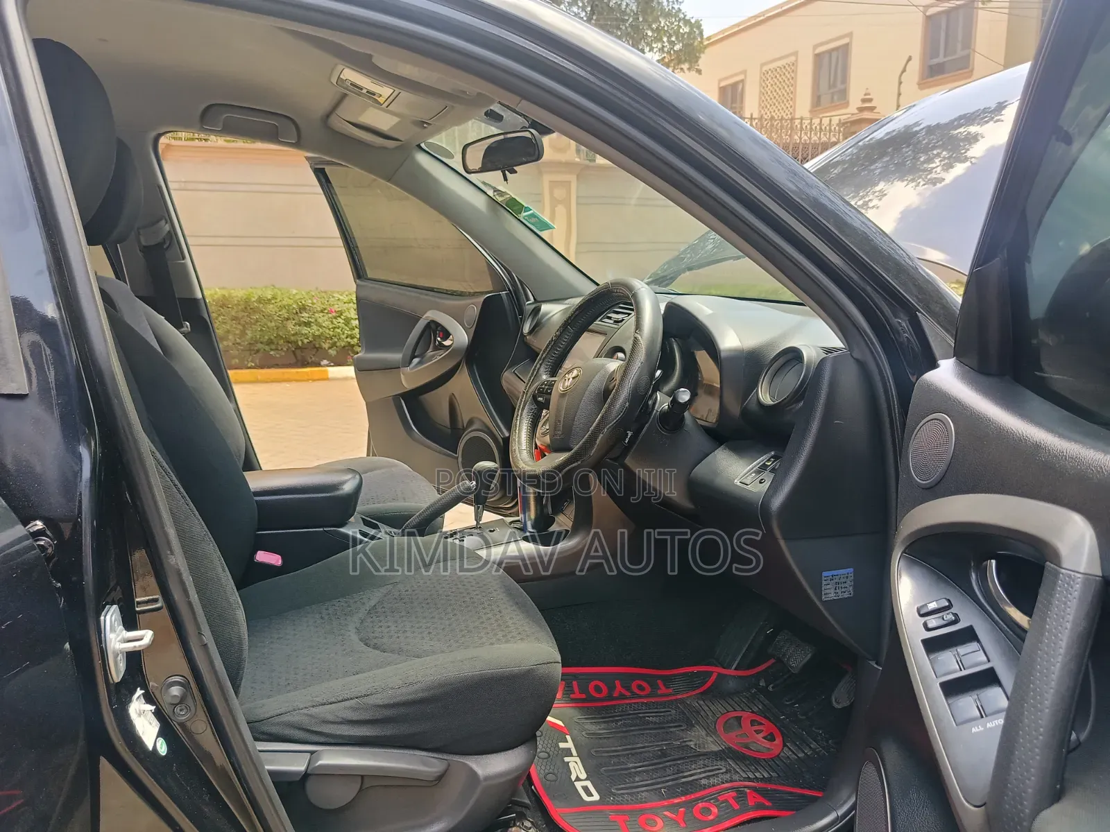 Toyota Vanguard 2012 Black