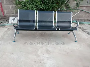 Vlack Chrome Base Waiting Chair