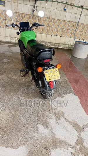 Motorcycle 2024 Green