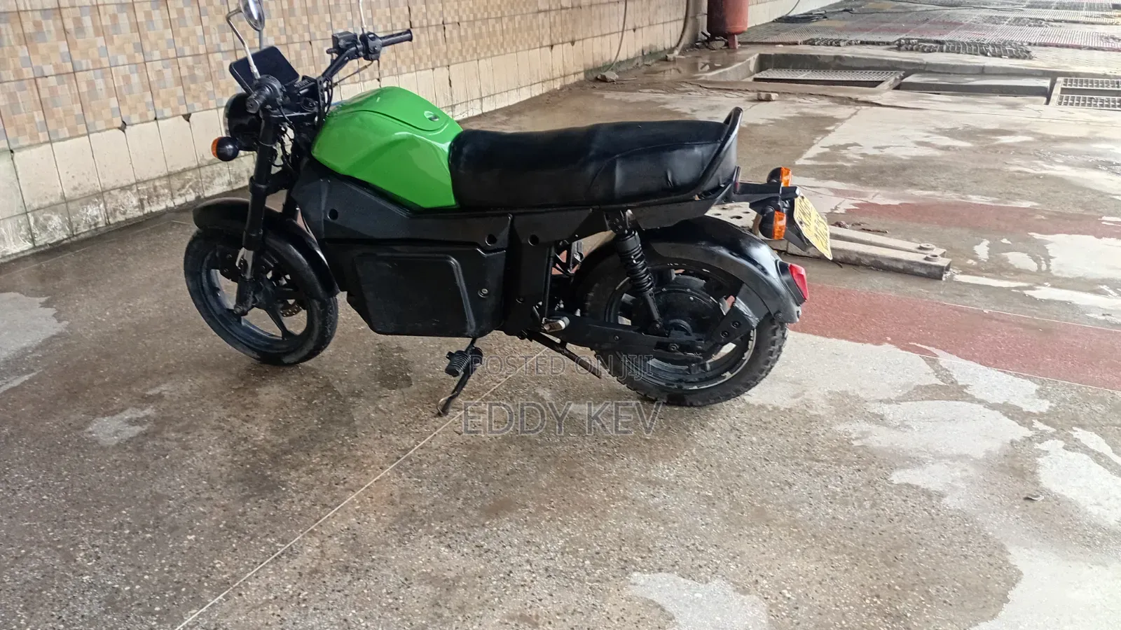 Motorcycle 2024 Green