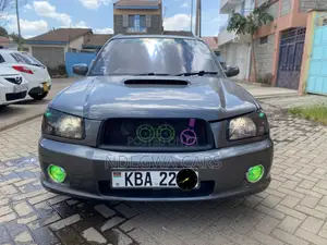 Subaru Forester 2002 Gray