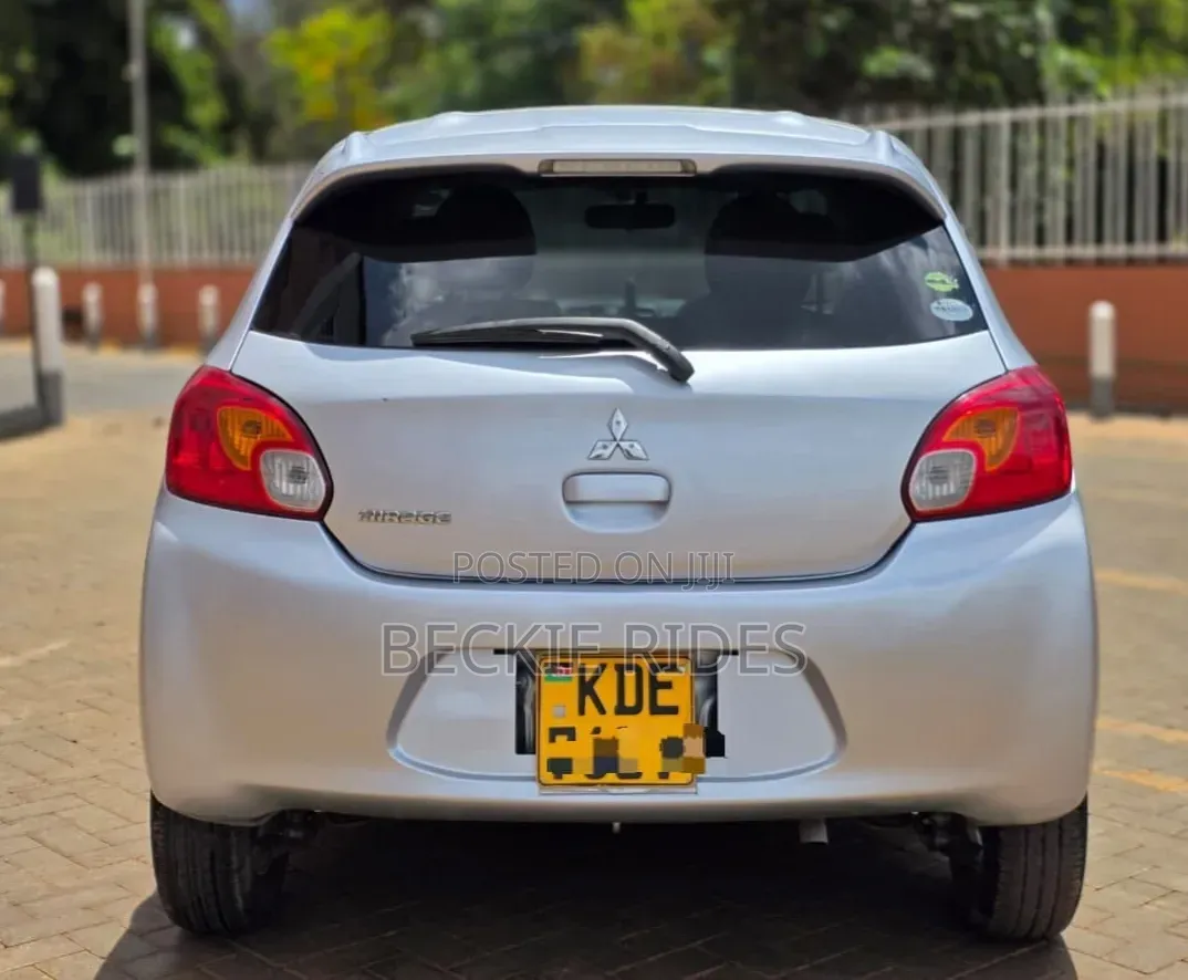 Mitsubishi Mirage 2014 Silver